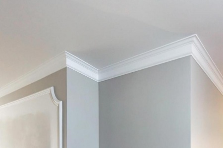 Peinture int&eacute;rieure : techniques pour des finitions impeccables